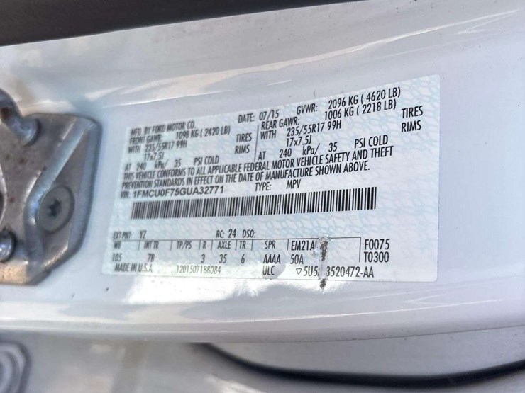 2016-ford-escape-image-5