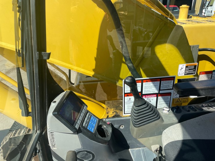 2015-komatsu-pc290lc-11-slf-image-63