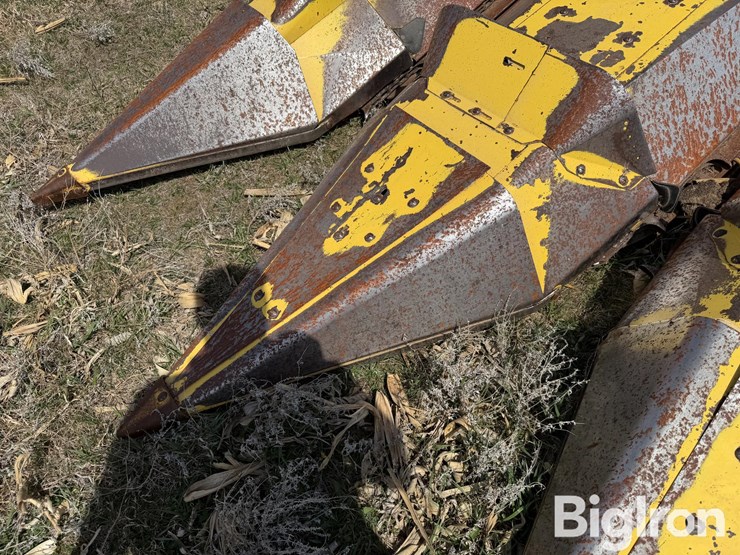 new-holland-974-image-17