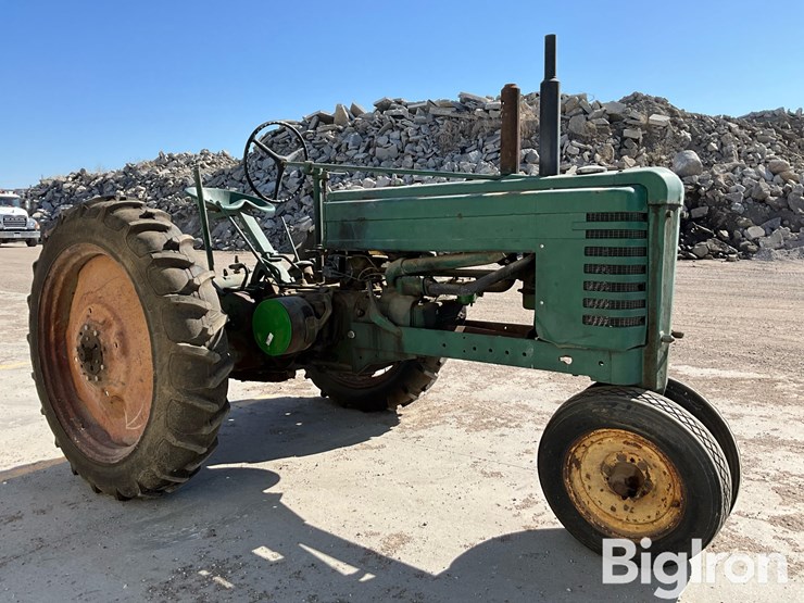 1942-john-deere-b-image-3