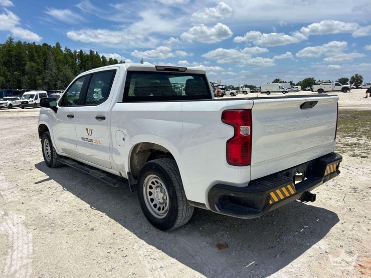 2021-chevrolet-silverado-1500-image-4
