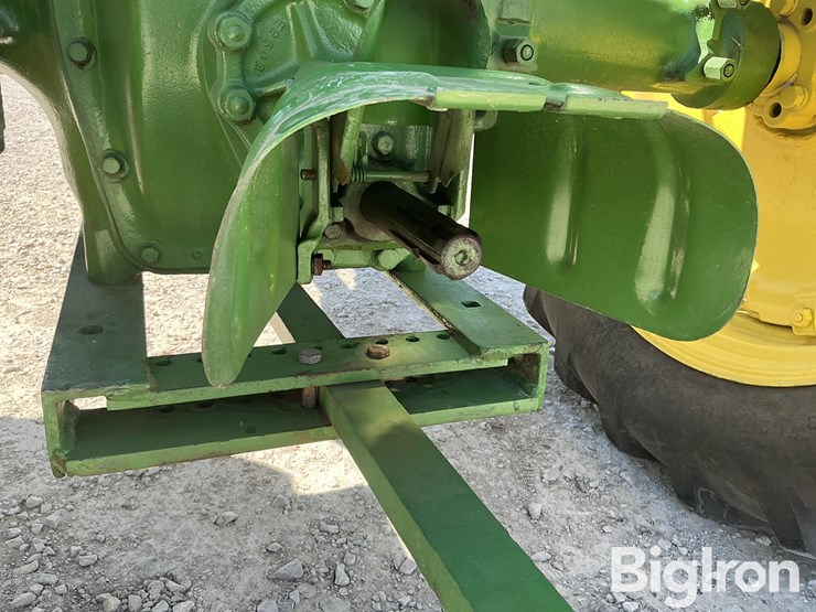 1952-john-deere-g-image-13
