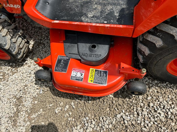 kubota-bx24-image-23