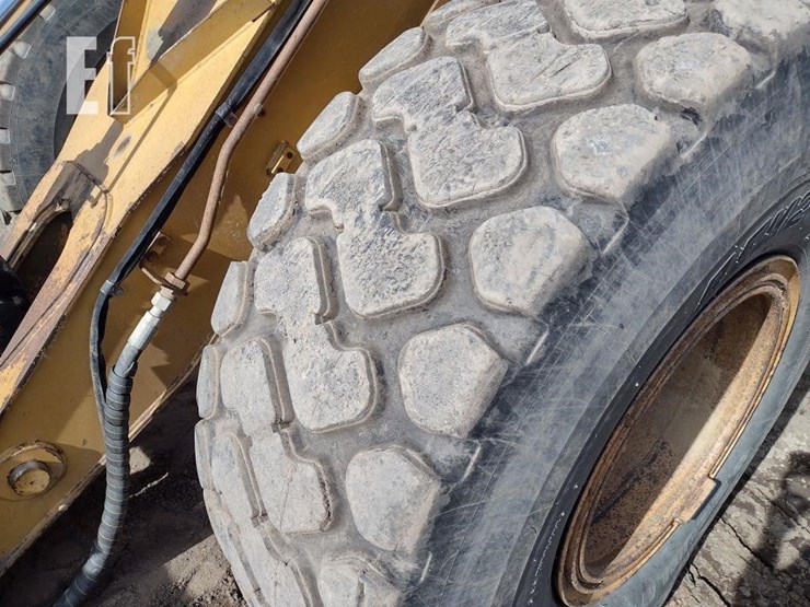2006-caterpillar-930g-image-13