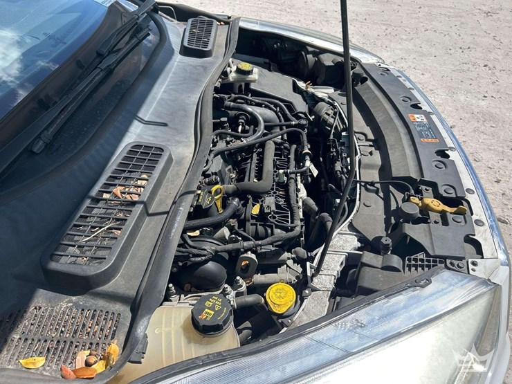 2019-ford-escape-image-8