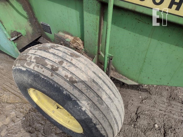 john-deere-410-image-8