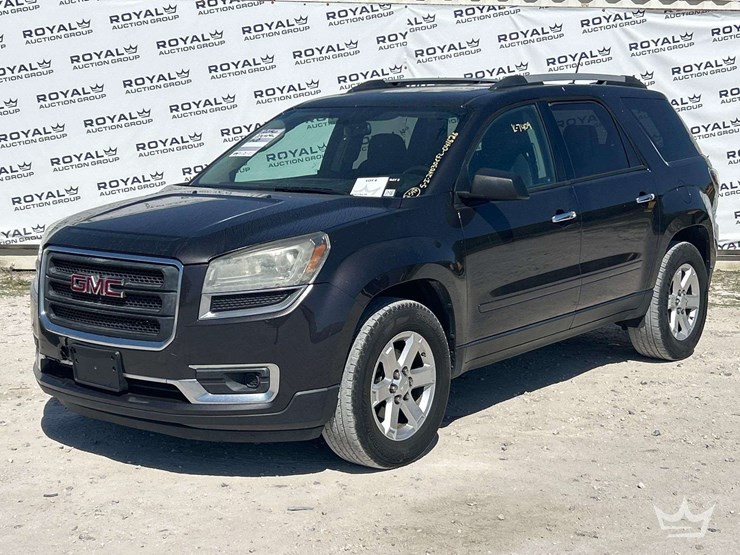 2014-gmc-acadia-image-1