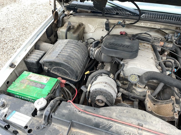 1998-chevrolet-3500-image-40