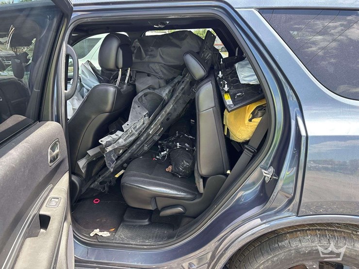 2019-dodge-durango-image-18