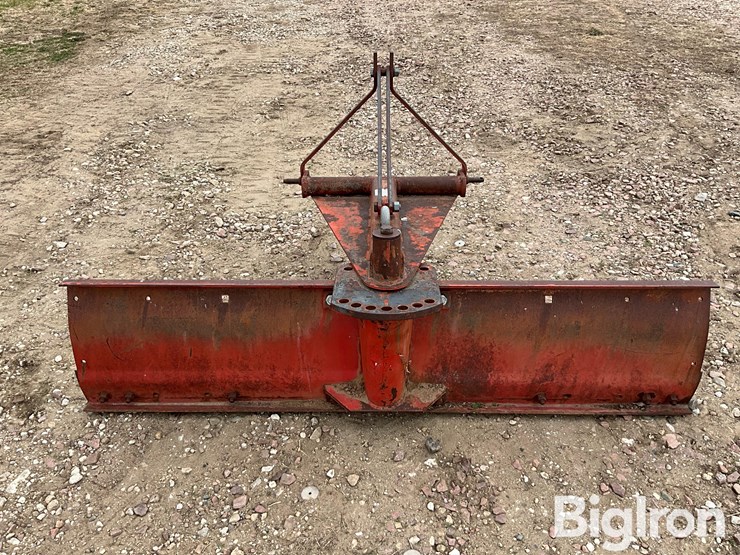 massey-ferguson-16-image-6