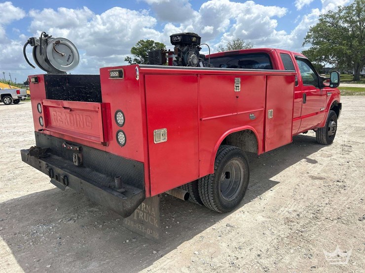 2006-ford-f350-image-3