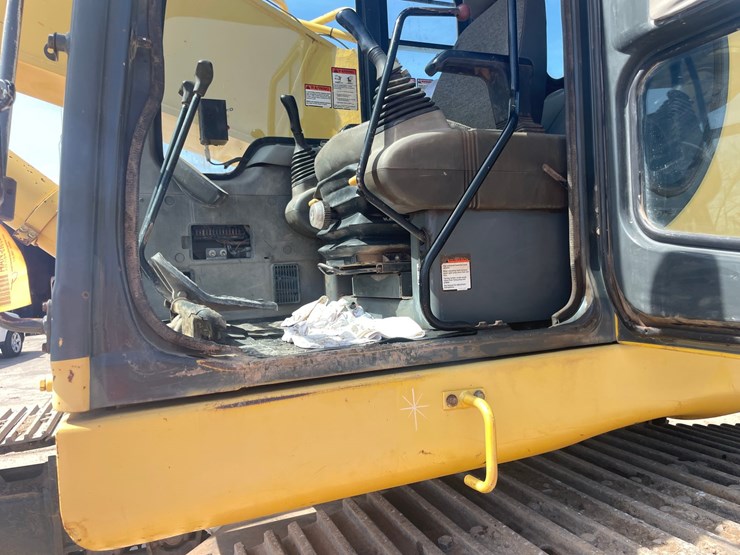 #4007-•-1998-komatsu-400lc-6-excavator-image-67