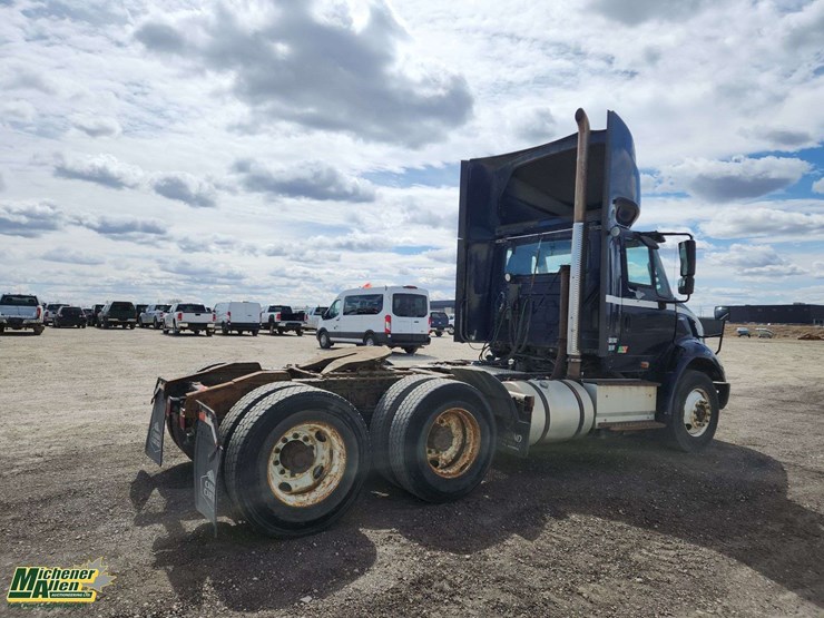 2015-international-transtar-8600-image-4