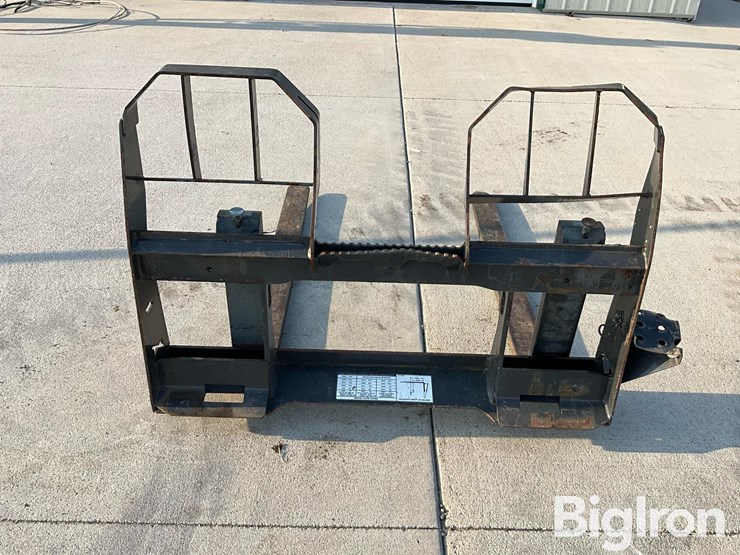 bobcat-pallet-fork-image-6