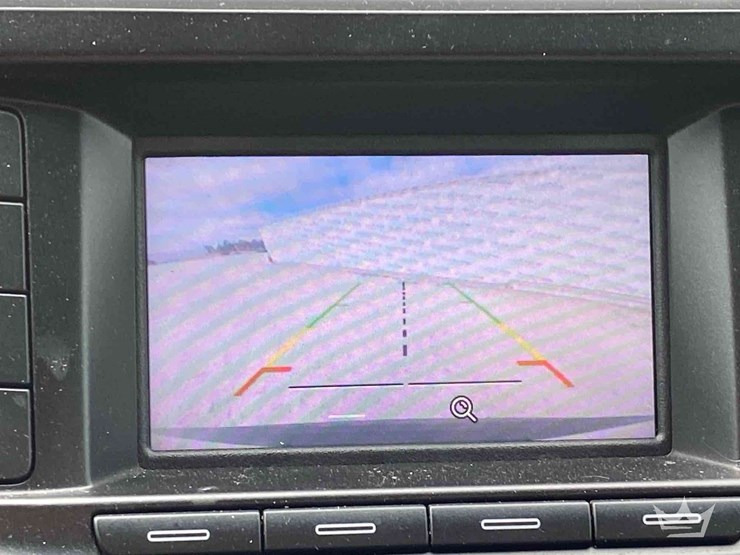 2018-ford-explorer-image-21