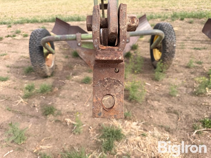 john-deere-12-image-5