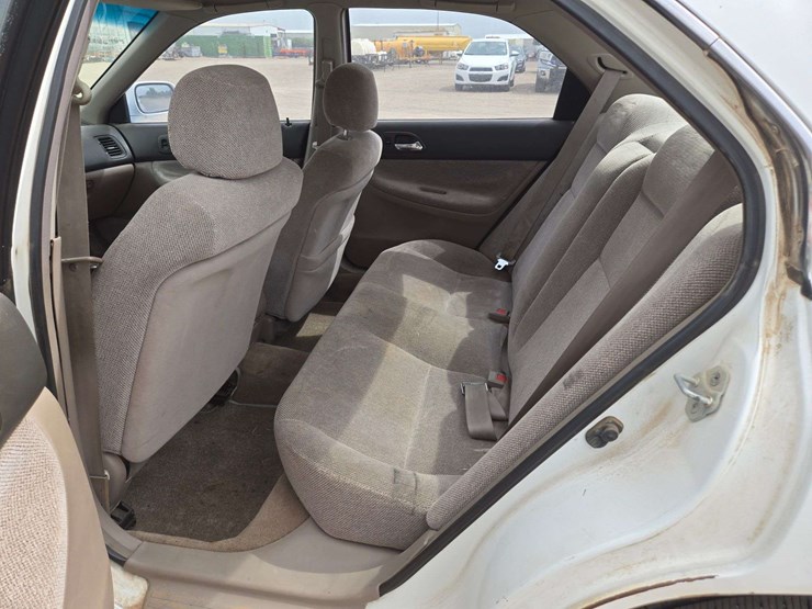 1994-honda-accord-ex-sedan-4d-image-6