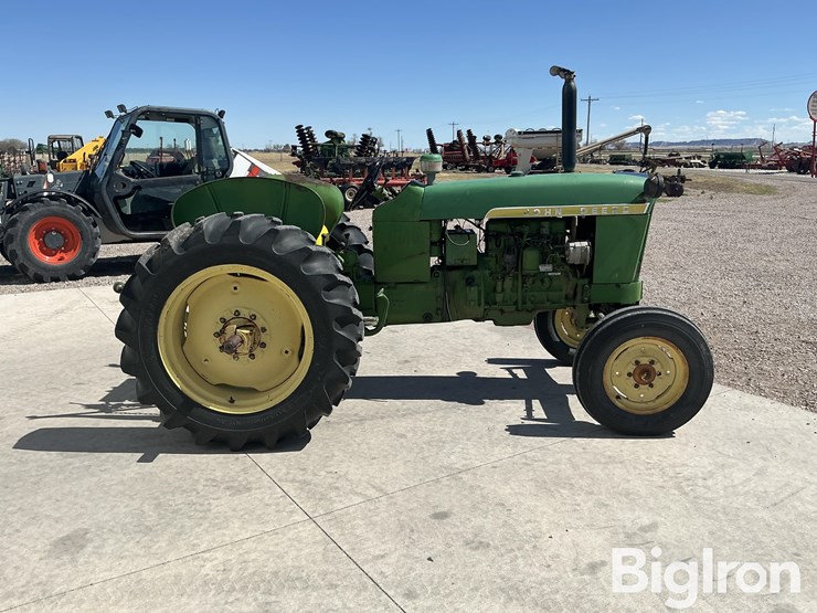 1963-john-deere-1010-image-4