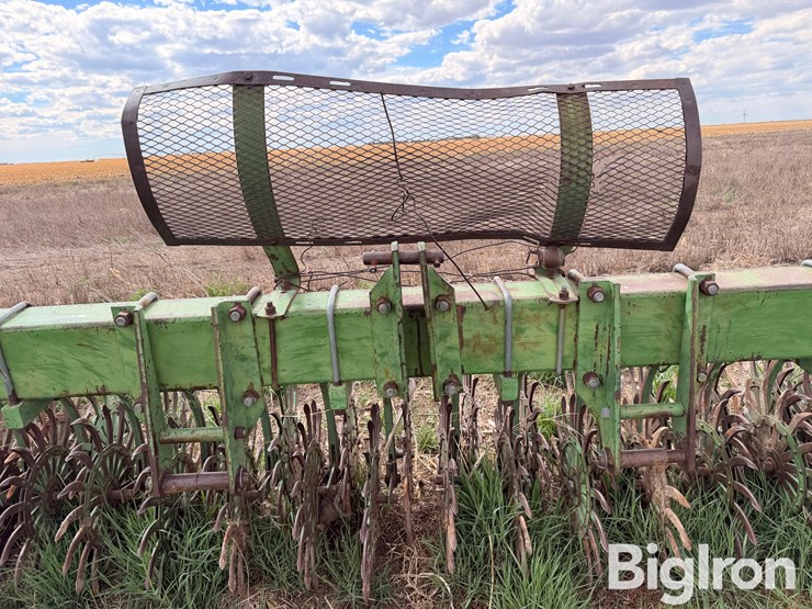 john-deere-400-image-9