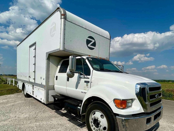 2007-ford-f650-image-2