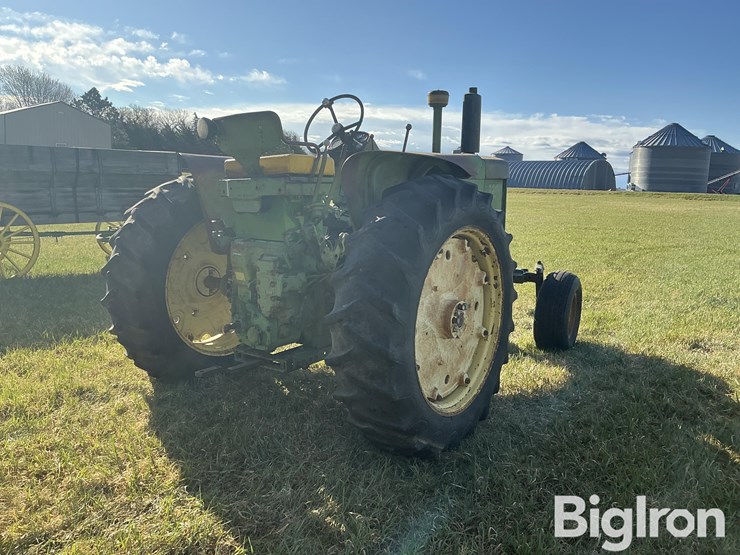 1959-john-deere-730-image-5