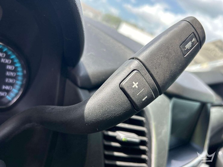 2020-chevrolet-tahoe-image-16