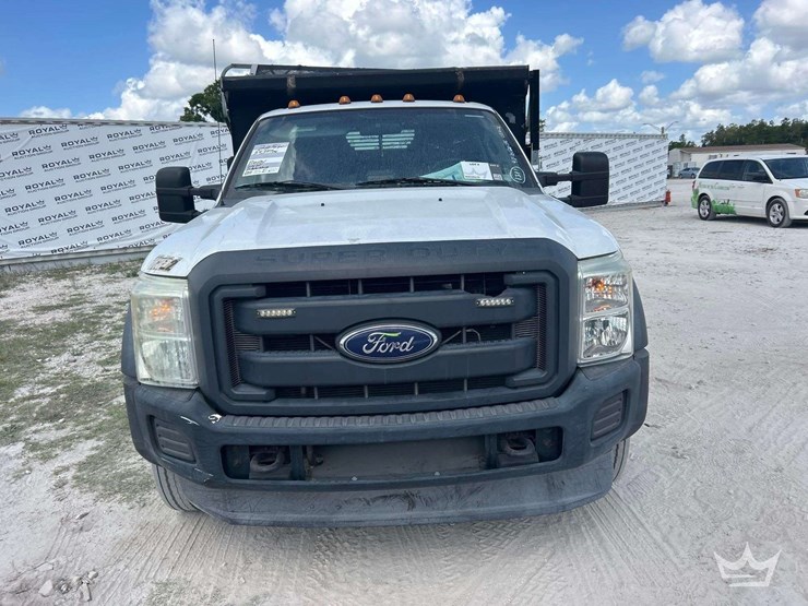 2016-ford-f550-image-24