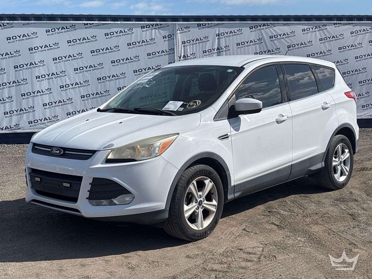 2014-ford-escape-image-1