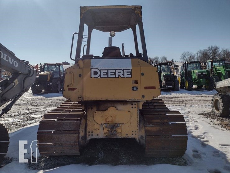 2007-deere-700j-lgp-image-4