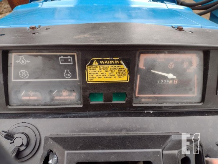 ford-2120-image-6