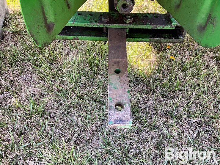 1947-john-deere-model-a-image-10