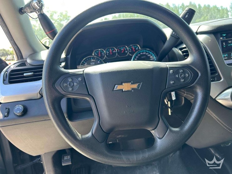 2019-chevrolet-tahoe-image-13