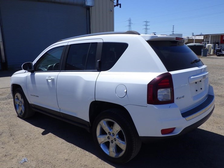 2017-jeep-compass-image-4