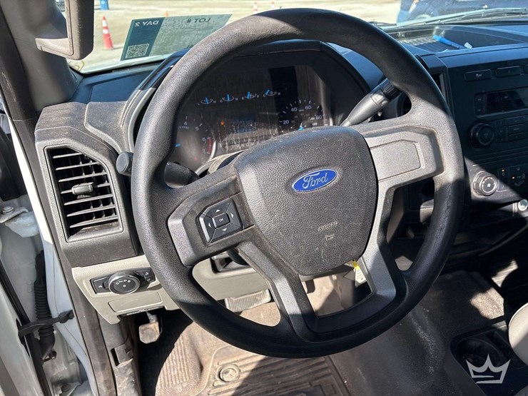 2017-ford-f250-image-15