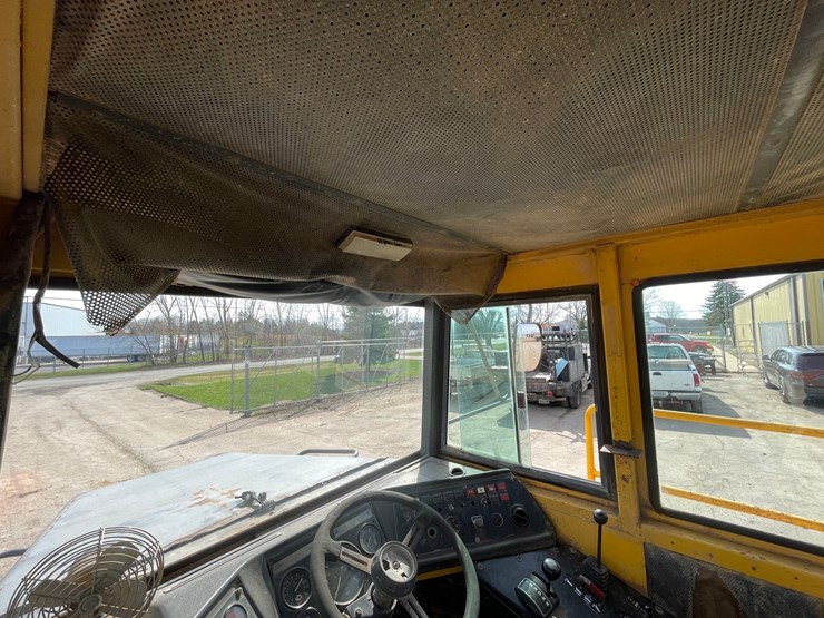 volvo-a25-image-60