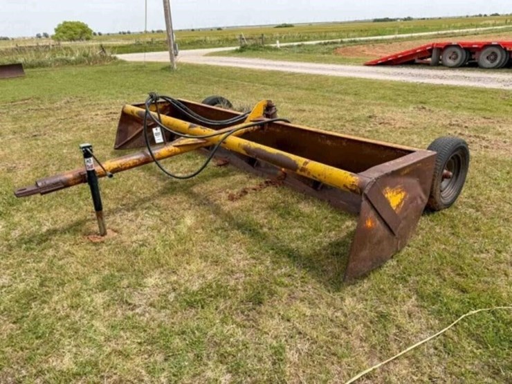 12’-pull-type-box-scraper-image-1