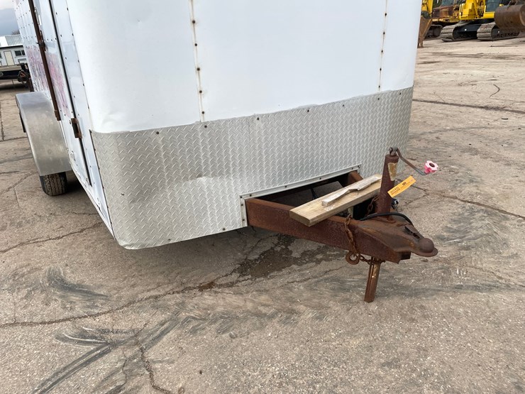 #4040-•-haulmark-enclosed-trailer-image-26