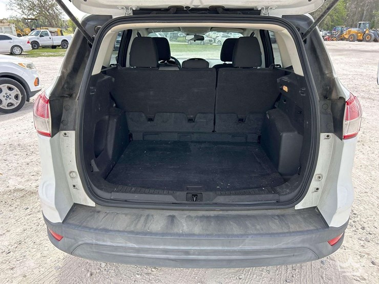 2016-ford-escape-image-21