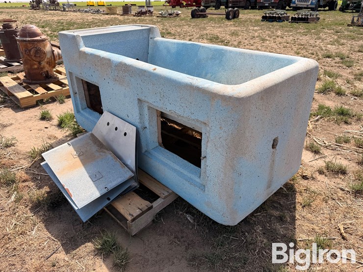 hedstrom-concrete-livestock-waterer-image-1