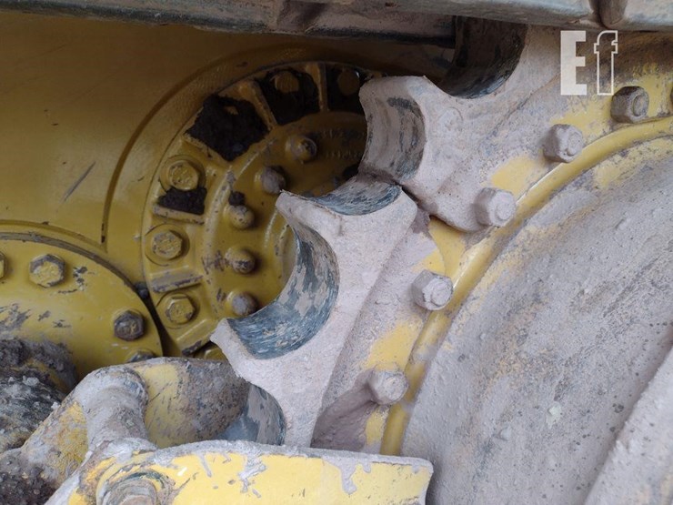 2019-caterpillar-d6k2-xl-image-14