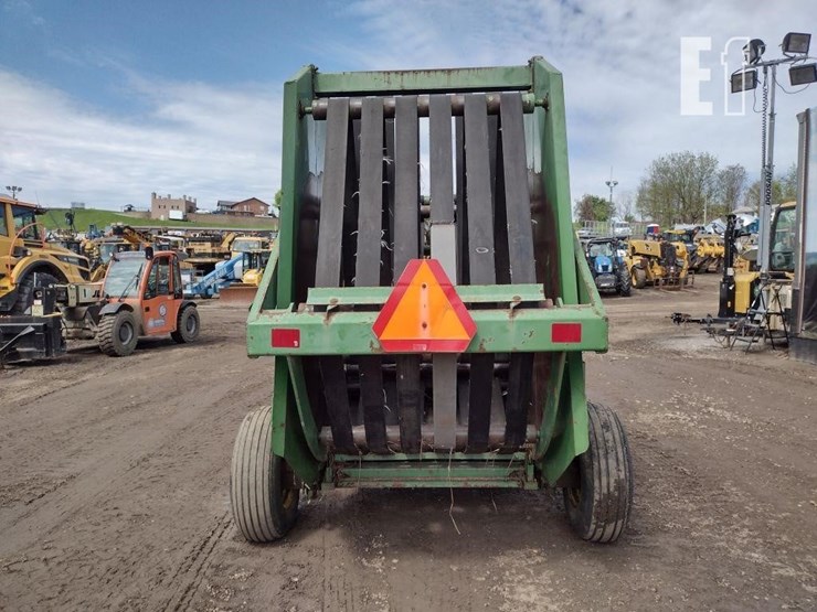 john-deere-410-image-4