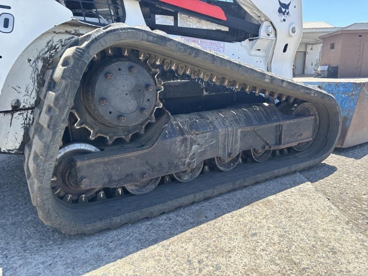 2016-bobcat-t650-image-16