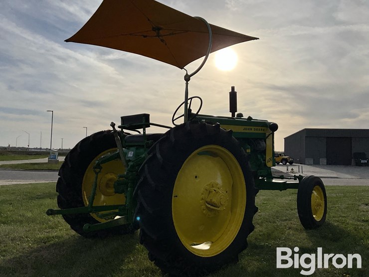 1957-john-deere-420-image-5