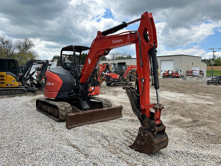 2022-kubota-u55-5-image-6