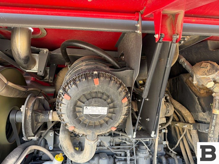 2019-massey-ferguson-wr9980-image-49