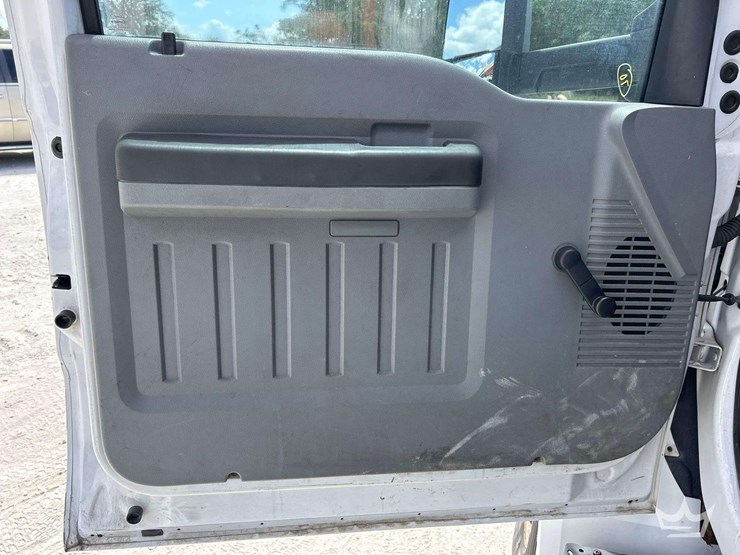 2017-ford-f750-image-34