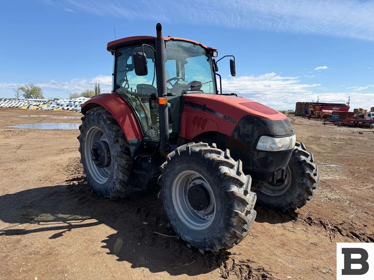 case-ih-farmall-105u-image-7