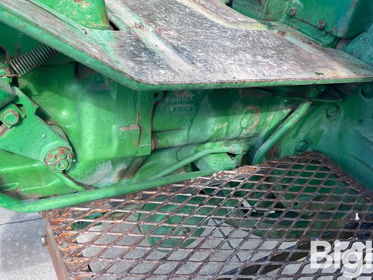1966-john-deere-2510-image-13