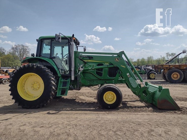 2009-john-deere-7330-image-3