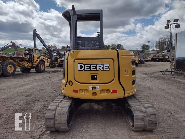 2015-deere-50g-image-4